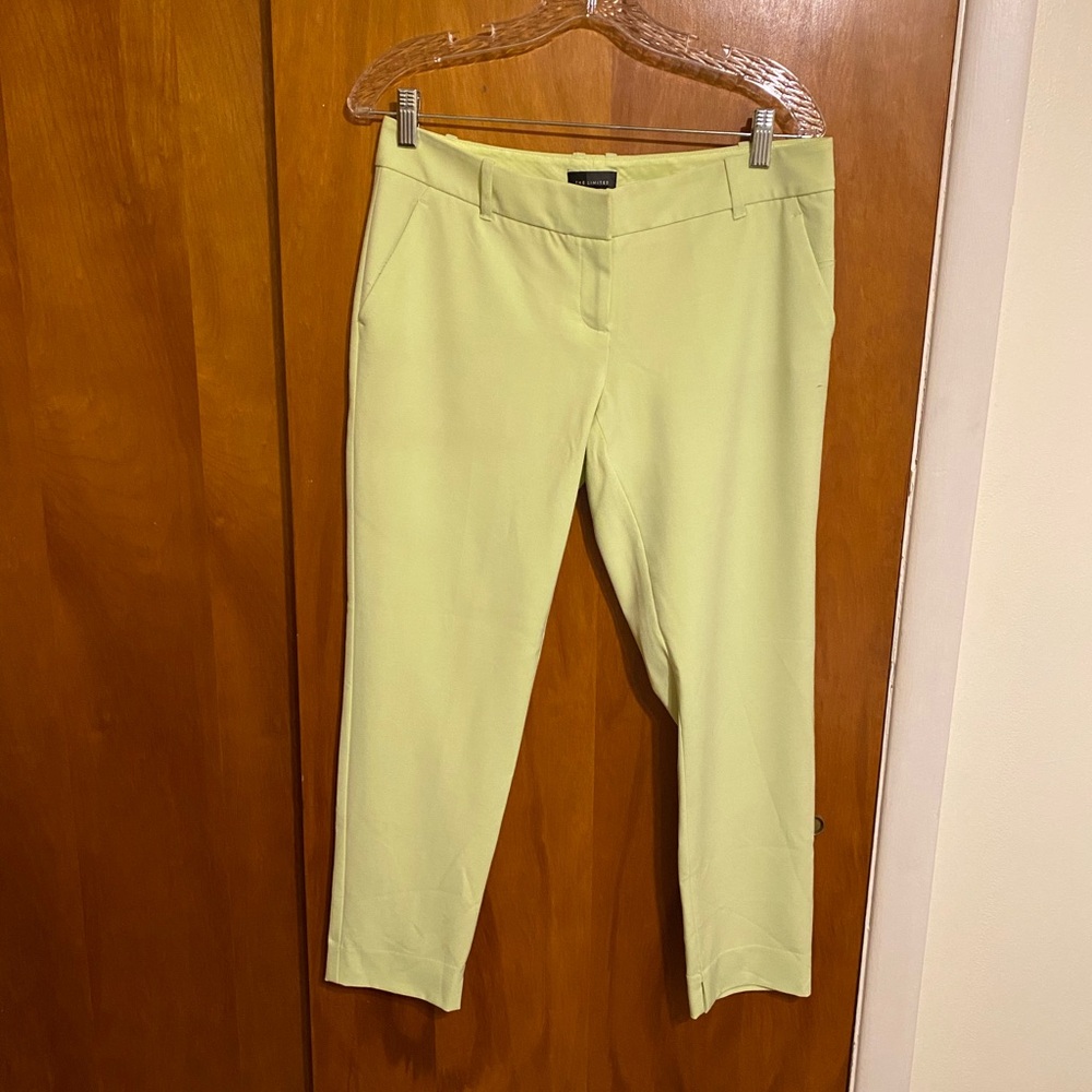 The Limited Soft Yellow Green Women’s Size 4 Straight Ankle Pants/ Neon Trousers